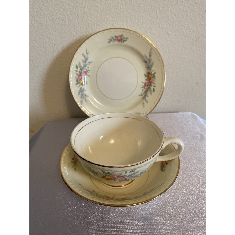 3 Pcs VNTG Homer Laughlin Eggshell Georgian TeaCup Set Saucer A53N5 Bowl M52N5